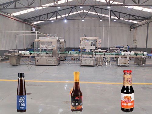 全自動鮑魚汁灌裝機械實拍圖