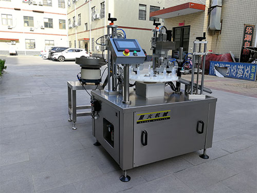 ӟԄӹbC(j)ˮO(sh)չʾ