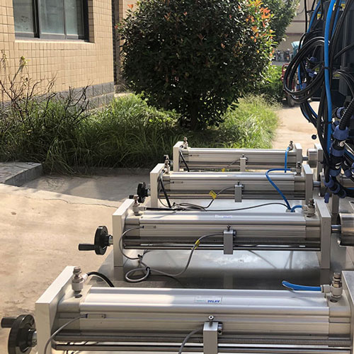 伺服電動缸實(shí)拍