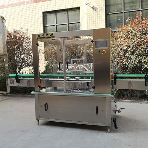 小容量液體灌裝機(jī)