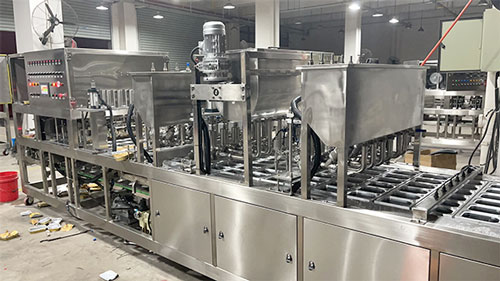 全自動(dòng)調(diào)味醬灌裝機(jī)封口設(shè)備